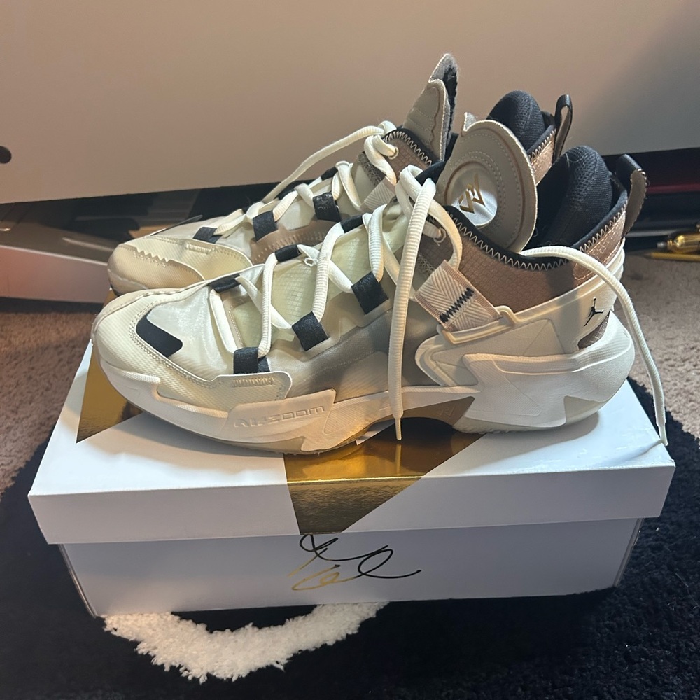 Jordan Why Not .5
